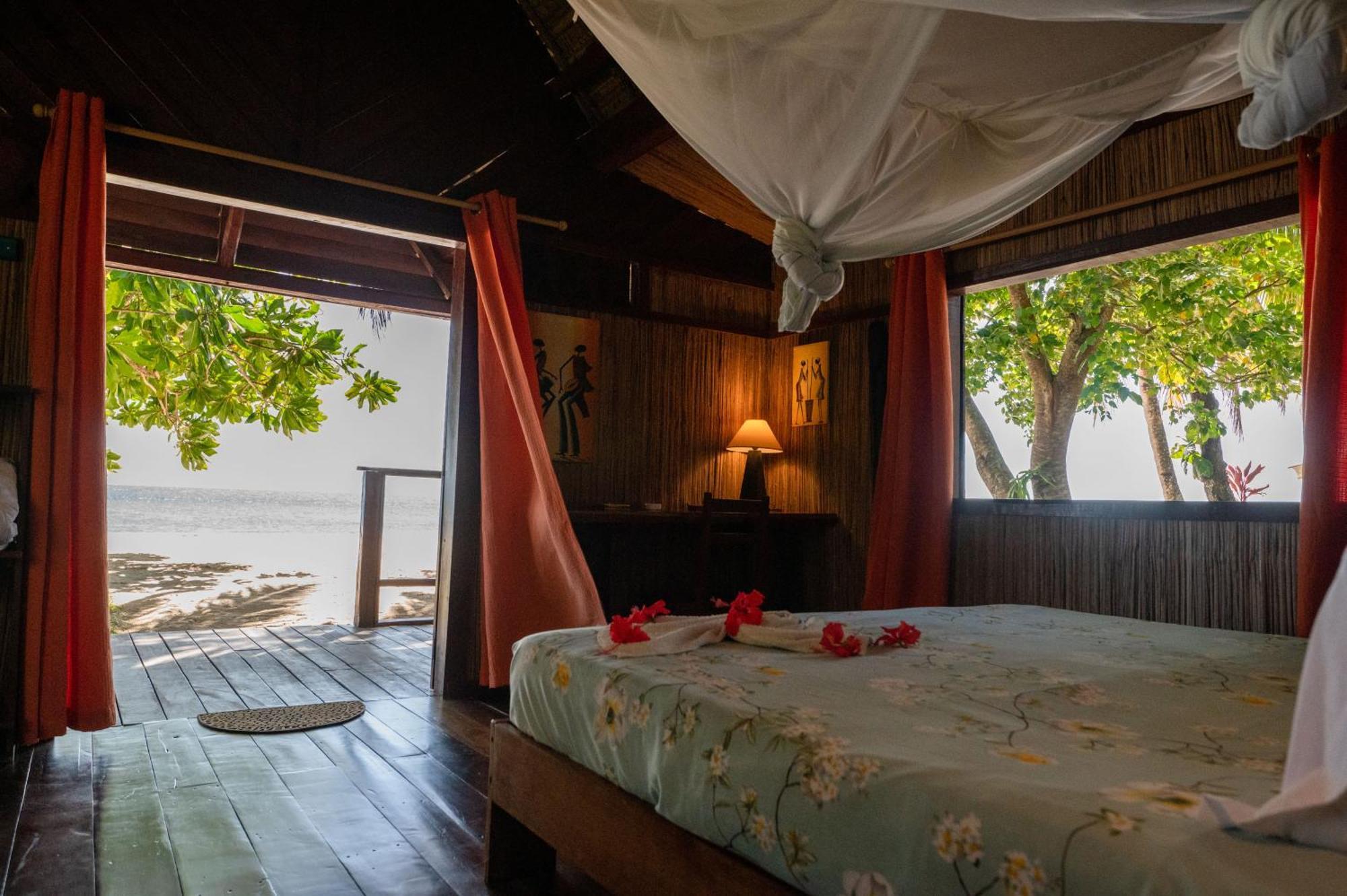Maningory Hotel Ile aux Nattes Екстериор снимка